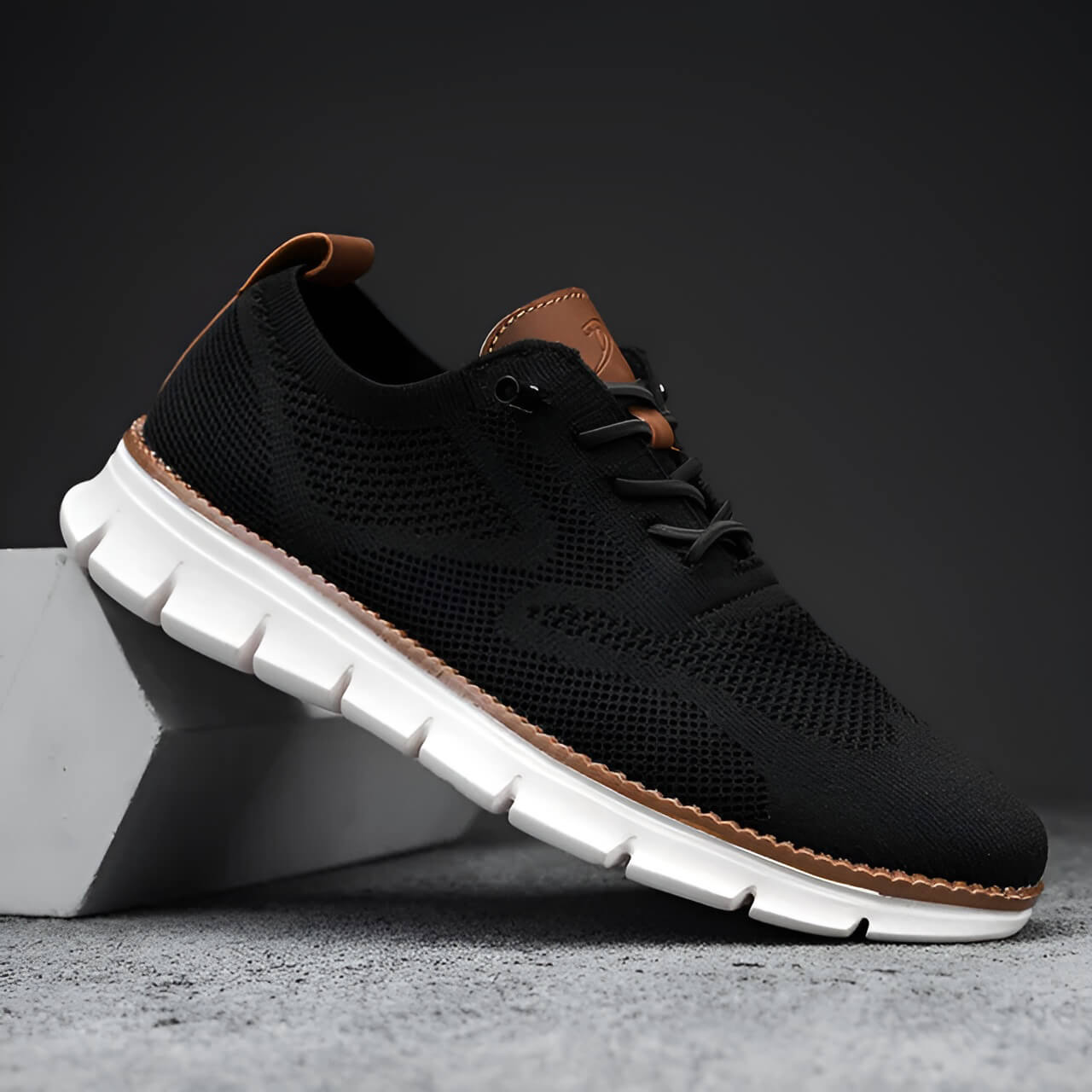 European Men's Casual Sneakers