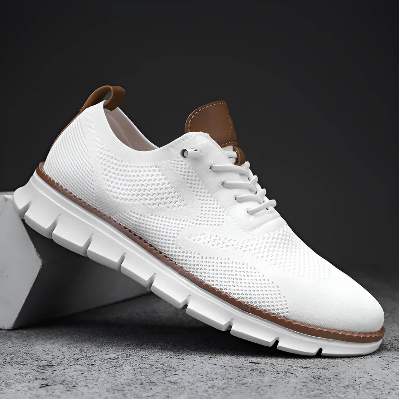 European Men's Casual Sneakers